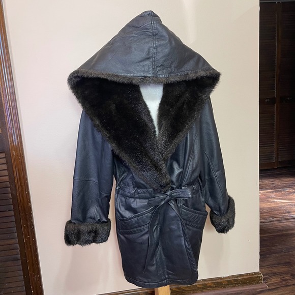 G III Jackets & Blazers - G III Leather Fur Trim Hooded Coat Jacket Black Belted Women's Size S